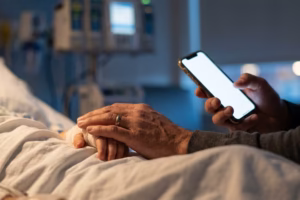 Dilema med dostopnostjo in zasebnostjo spremlja zdravljenje redkih bolezni, ki so odvisne od javnega zbiranja sredstev.